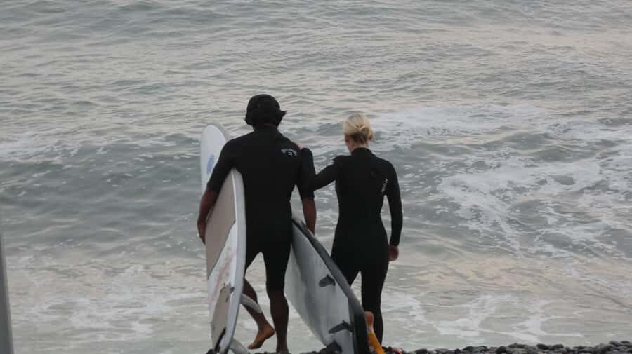 Lima: Surf Class with Equipment and Instructor - Optional extra hour: turning practice into progress