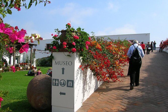 Lima´s Vibrant Heritage & Larco Museum of Cultures Half Day Tour - Museo Larco: Pre-Inca Ceramics in an Hour That Actually Works