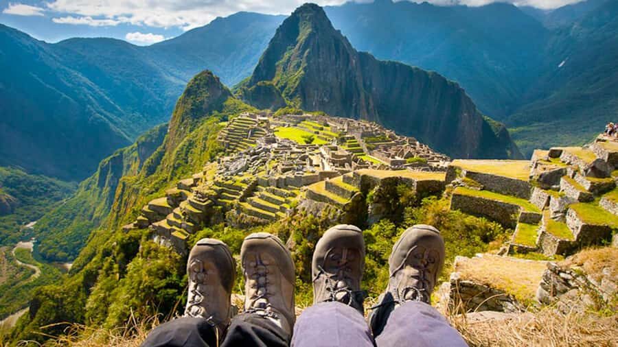 Machu Picchu: 1-day tour by Vistadome Panoramic train - Vistadome panoramic train: best views plus onboard comfort
