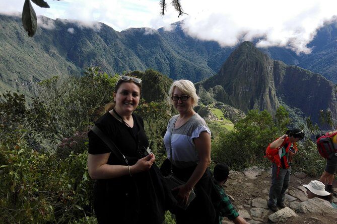 Machupicchu Guide Service - Stop 1: Mariposario De Machupicchu for a Calm First Hit of the Area