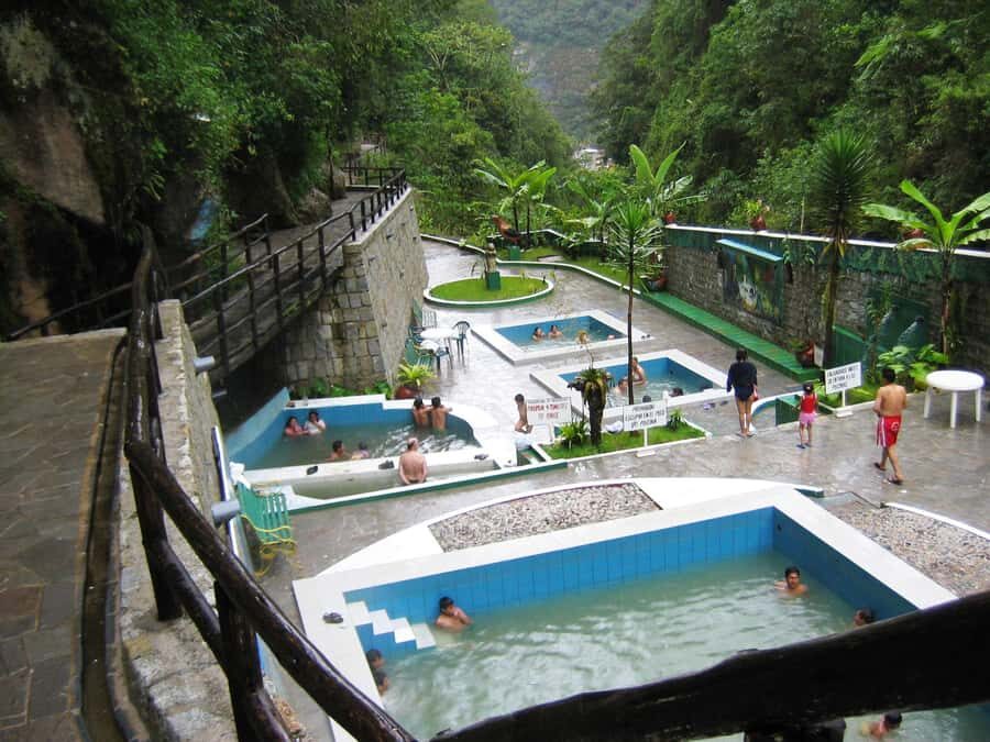 Machupicchu tour by tourist train in 2 days - Photos at Machu Picchu: How to Win Without Losing the Day