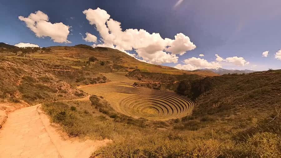 Moray and Maras half day tour - Inside Maras Salt Mines: seeing how white gold is extracted