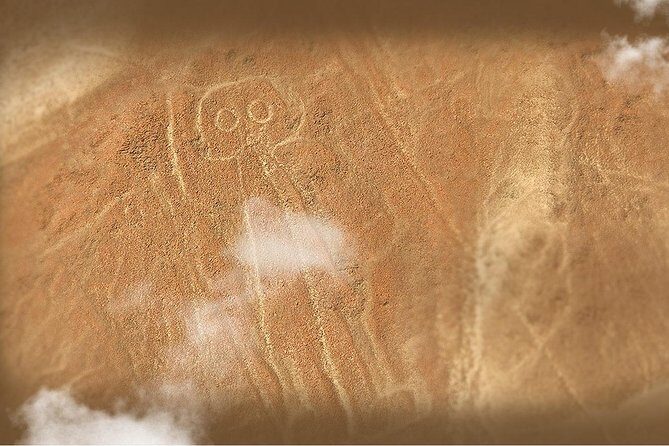 Nazca Lines and Dune Buggy (Huacachina) from Ica - The guide experience: attention you can feel