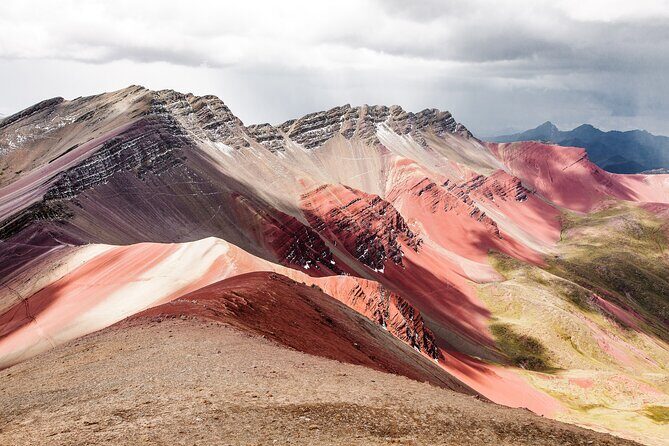 Palccoyo Rainbow Mountains Full Day Tour from Cusco - San Pedro buffet lunch: included energy for the lagoon loop