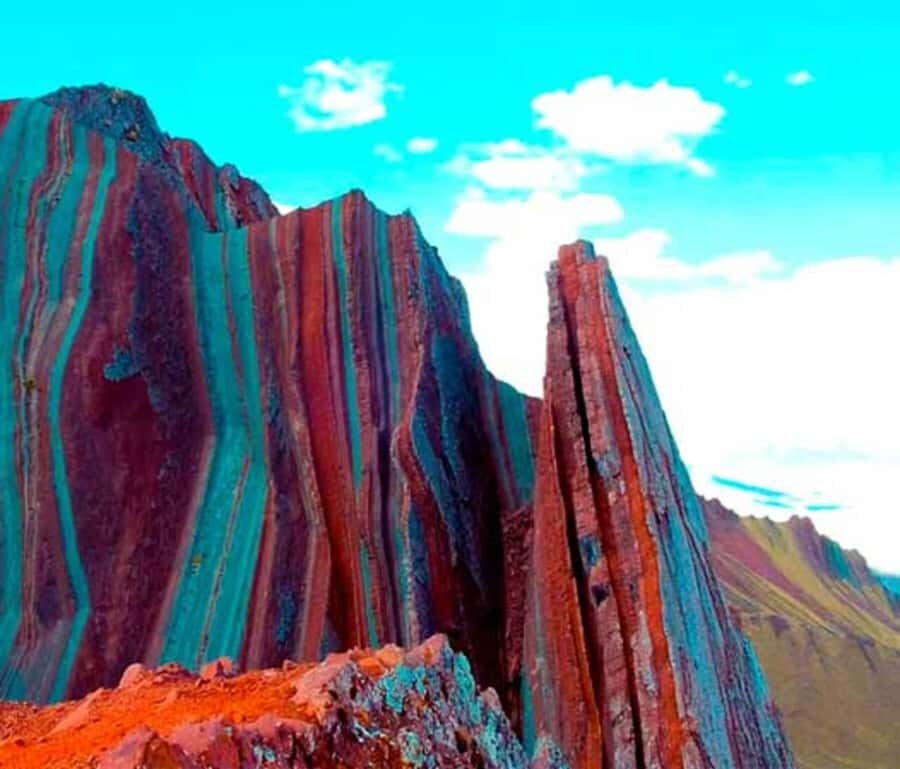 PALLAY PONCHO MOUNTAIN TREK - Why This Pallay Poncho Trek Feels Worth a Full 14 Hours