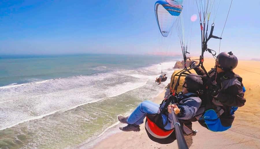 Paracas : Paragliding - Fly Like a Bird - Meeting the team and getting to Paracas National Reserve