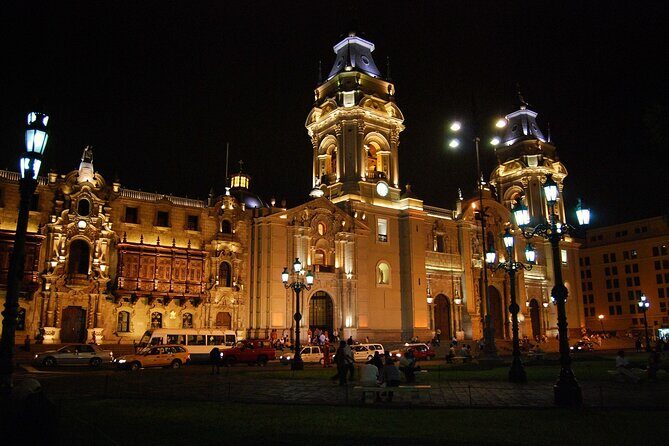 Private Lima Night Tour Including Magic Water Circuit - Private transport and Lima traffic: how the tour protects your evening