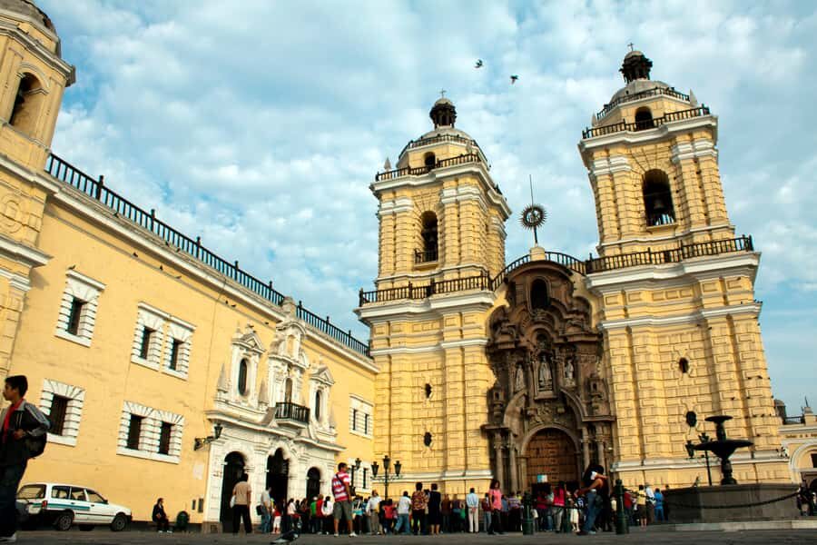 Private Tour Casa Aliaga,San Francisco Convent, Larco Museum - Key points that make this Lima tour click