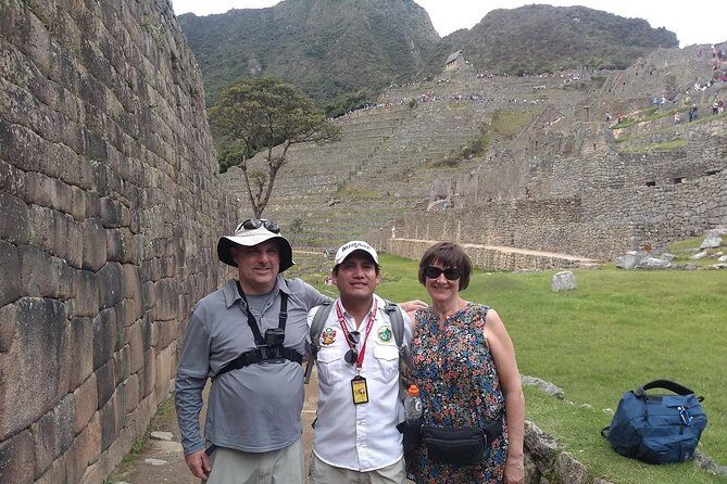Private Tour Guide in Machupicchu from Aguas Calientes. - Pacing that makes photos easier (not harder)