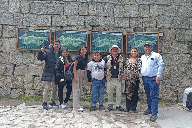 Private Tour Guide in Machupicchu from Aguas Calientes. - WhatsApp support that helps before you get there