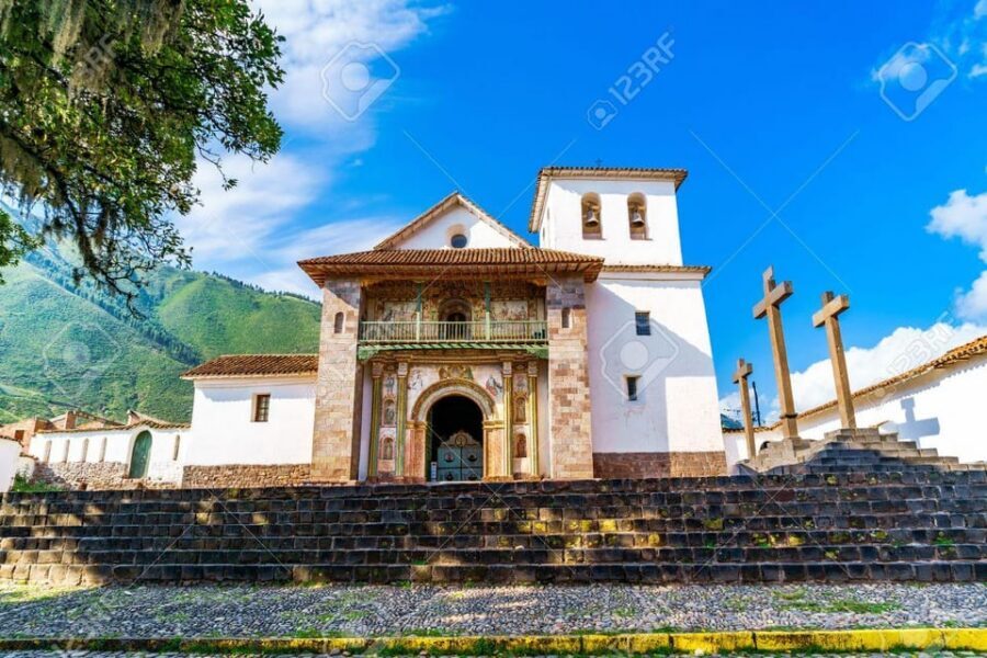 Puno: Route Of The Sun to Cusco with Lunch and Ticket Option - Andahuaylillas and San Pedro Apóstol: the Sistine Chapel of America