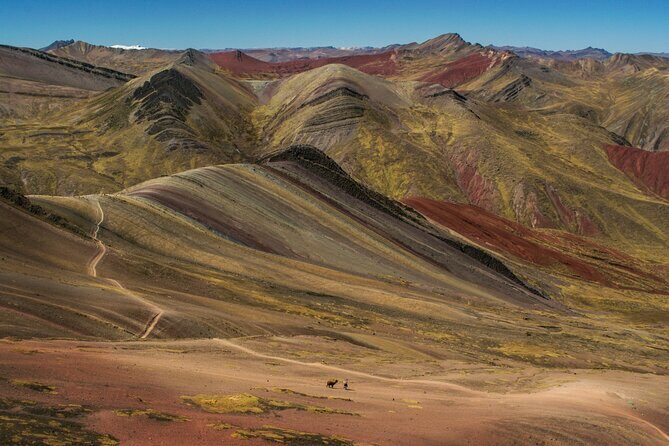 Rainbow Mountain ATV Adventure – Full-Day Tour from Cusco - Stop at Vinicunca Mountain: what you’re paying for (and what can spoil the photos)