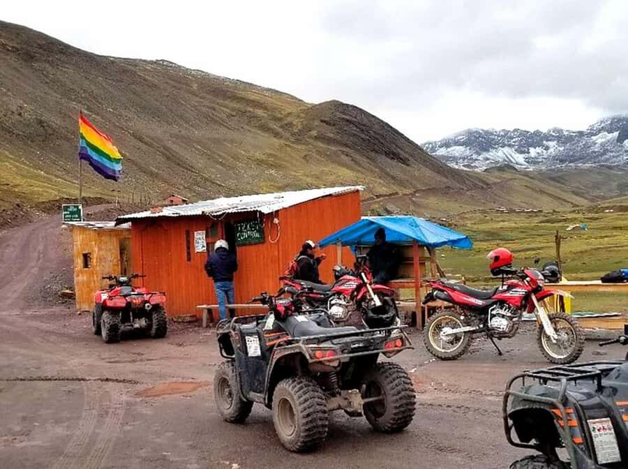 Rainbow Mountain on ATV - The 4:30 am Pickup and the Cusipata Breakfast Detour