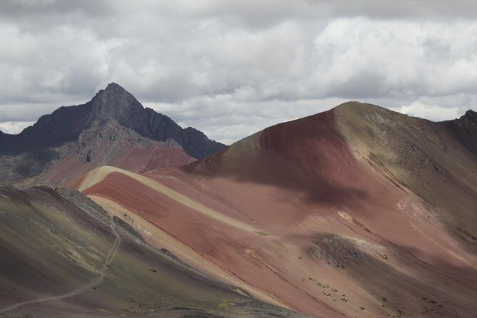 Rainbow Mountain Tour Vinicunca (Full Day) - The 5:00 a.m. Start That Makes or Breaks Your Day