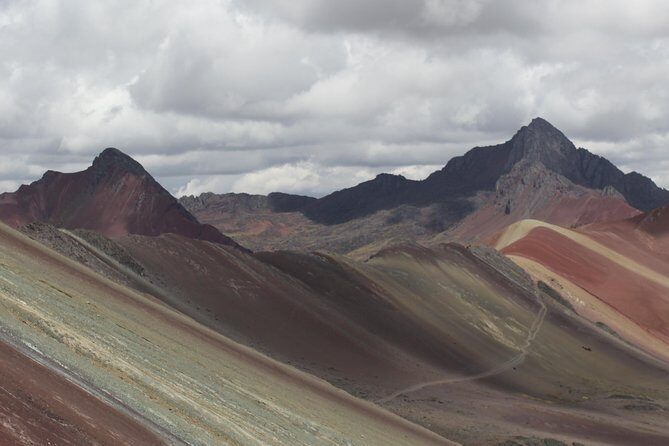 Rainbow Mountain Tour Vinicunca (Full Day) - What to Pack for a 5,000+ Meter Day (Without Overthinking It)