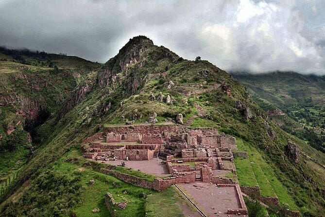Sacred Valley Private Tour: Chinchero, Ollantaytambo and Pisaq - Pisac (2,972m): Ruins Above, Market Below, and Shopping With Context