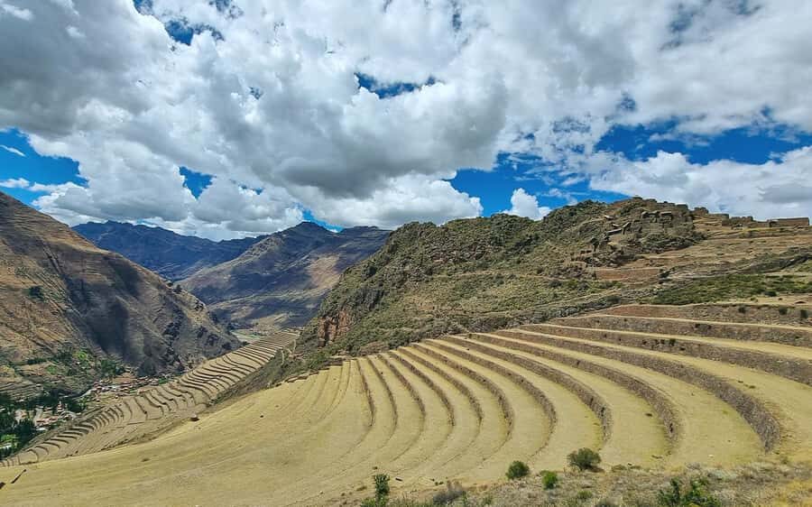 Sacred Valley Tour 1 Day - Cusco Morning Pickup and the Altitude Reality Check