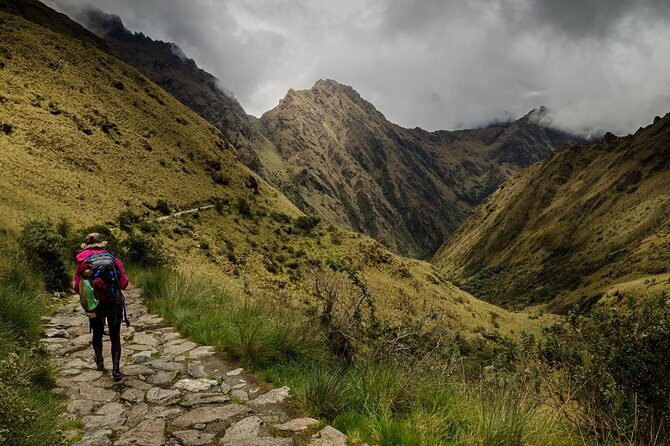 Short Inca Trail 2 Day Hike to Machu Picchu with Permits & Train - Price and value: how $795 stacks up for what you actually get