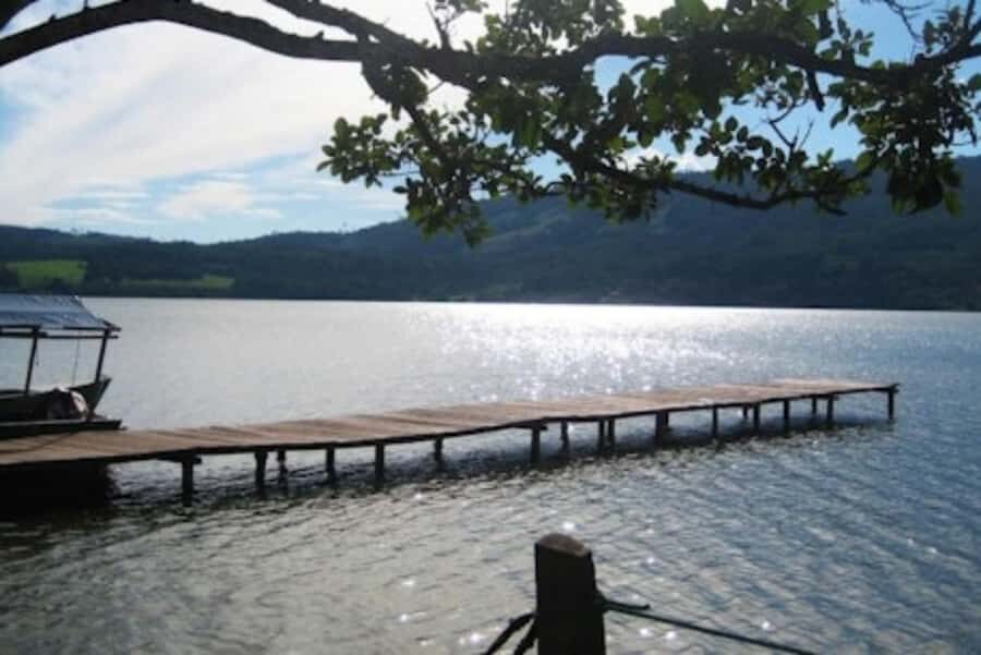 Tarapoto: Full-Day to Laguna Azul (Blue Lake) - El Sauce - Arriving at Sauce: the transition from road to boat