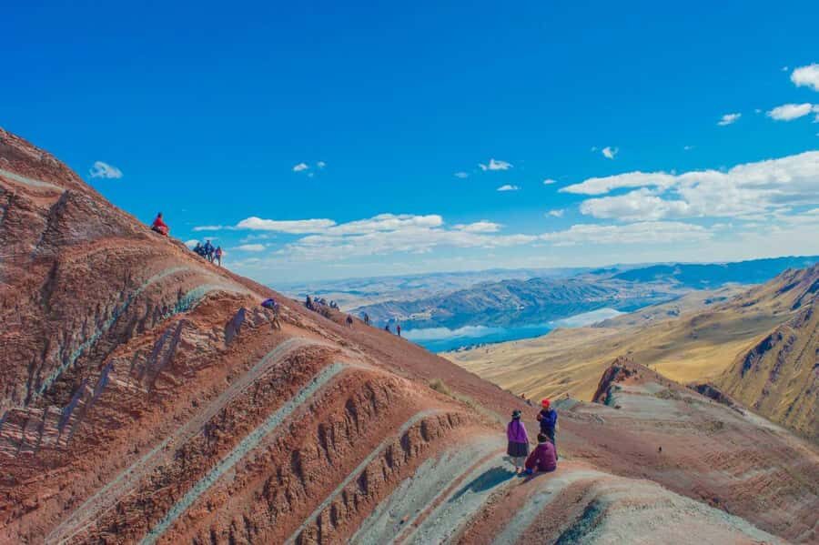Tour Pallay Punchu Trek Full Day - Breakfast, Langui Lake Views, and the Climb to the Trailhead