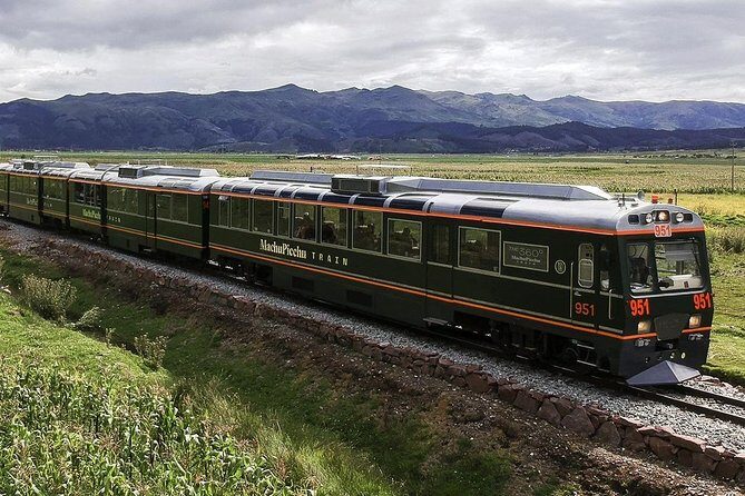 Tour To Machupicchu 2 Days by Train - Day 2 at 4:00 am: Sunrise Entrance and the Ascent