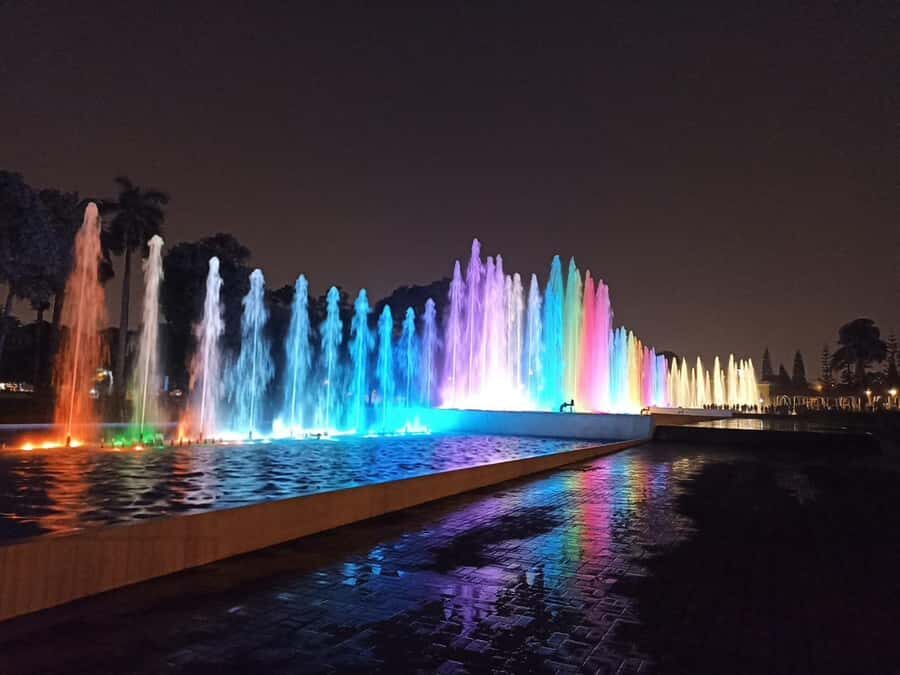 Tour to the magical water circuit with dinner and dance show - Key things that make this tour worth your attention
