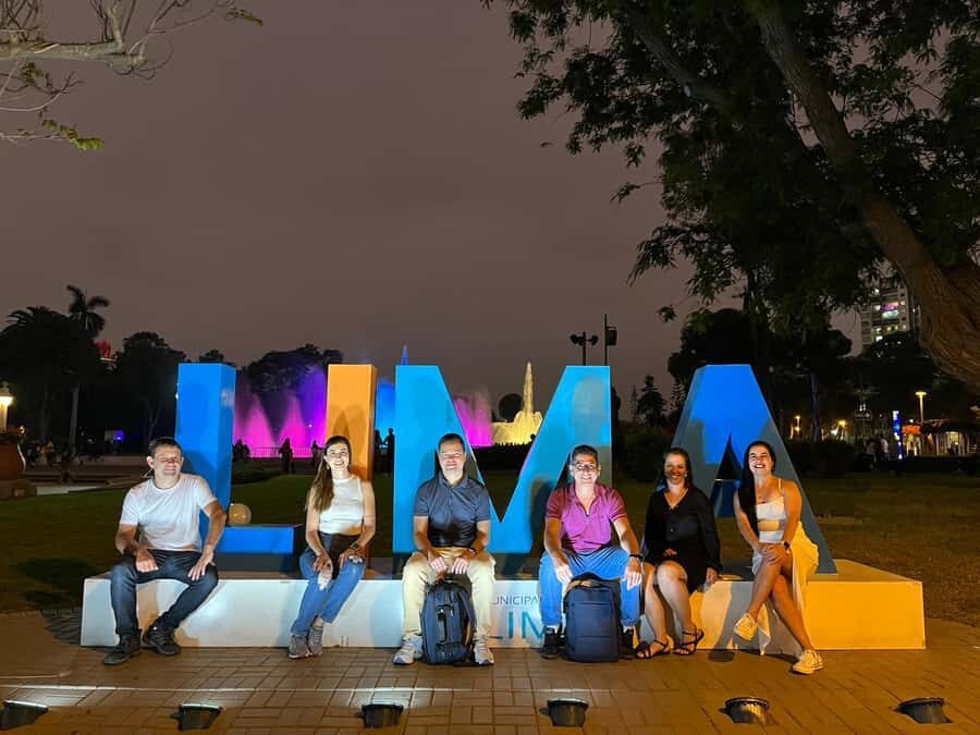 Tour to the magical water circuit with dinner and dance show - The guided city portion before the water show