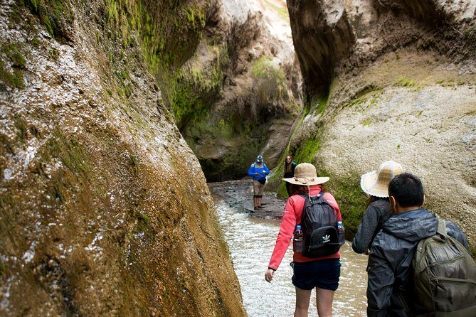 Trekking, Waterfalls and Thermal Baths - Footwear, sun, bugs, and the wet-rock reality